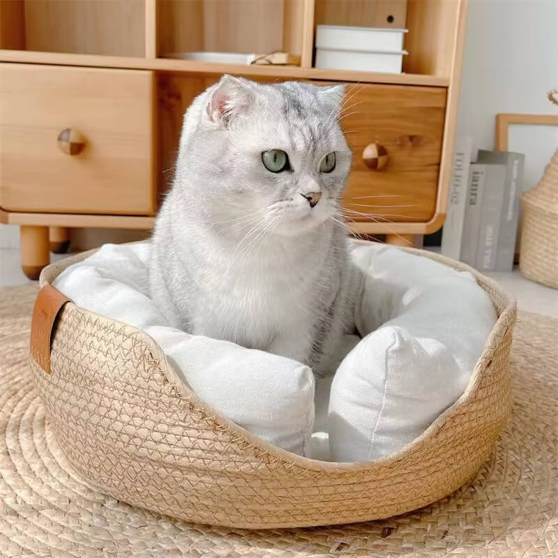 Detalhe de bambu natural cama pet artesanal