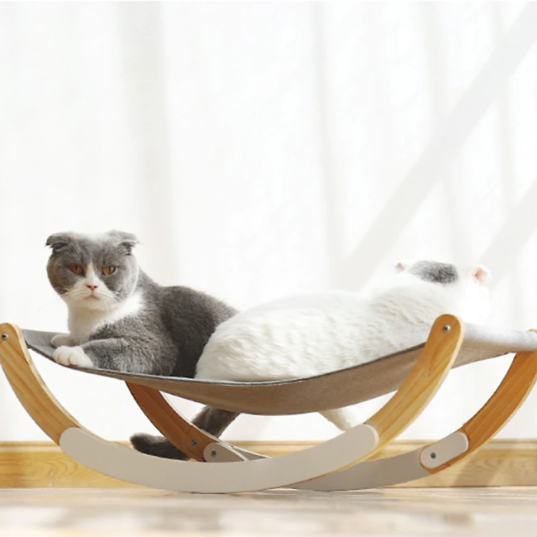 Rede Luxo CatHammock™ – Descanso Elevado com Base de Madeira