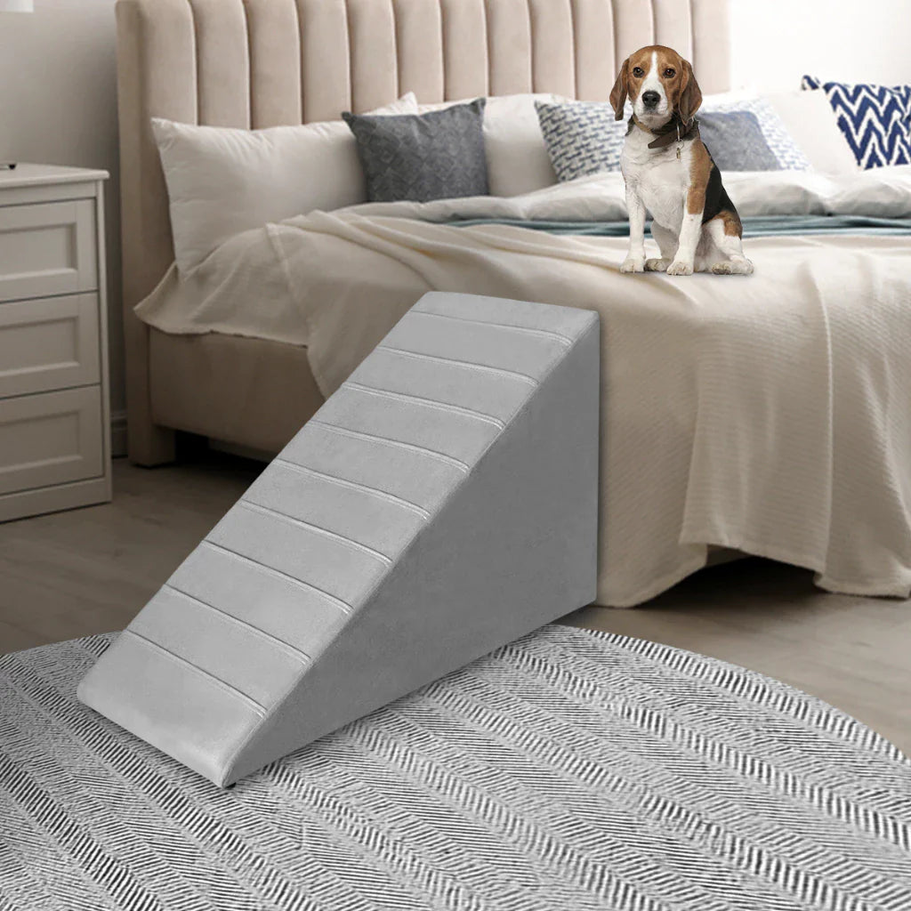 Rampinha Escadinha Pet Antiderrapante em Madeira – Lupzy™ | Acesso Seguro e Conforto Diário - Imagem 9