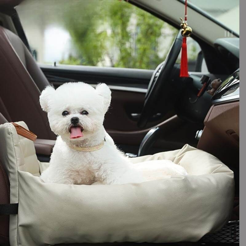 Cama Automotiva Impermeável em Couro Sintético para Cachorro e Gato Pawzly - Imagem 3